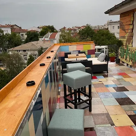 بيت شباب Hakuna Matata *